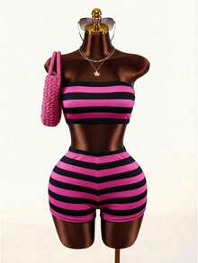 BamGleam Seksowny damski komplet wakacyjny z kontrastowym nadrukiem w paski, dopasowany, krótki top typu bandeau i szorty, 2 sztuki - Wielokolorowe - Zobacz 2
