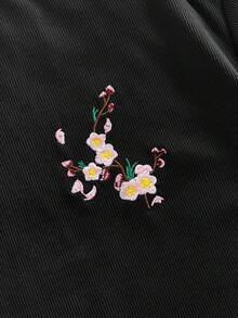 ROMWE MEN Street Life Camiseta de manga corta casual y versátil con cuello redondo y bordado floral para hombre - Negro - Ver 4