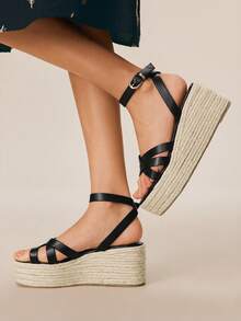 Styleloop Women's Straw Rope Criss-Cross Strap High Heel Round Toe Sandals Valentine's Day - Black - View 5