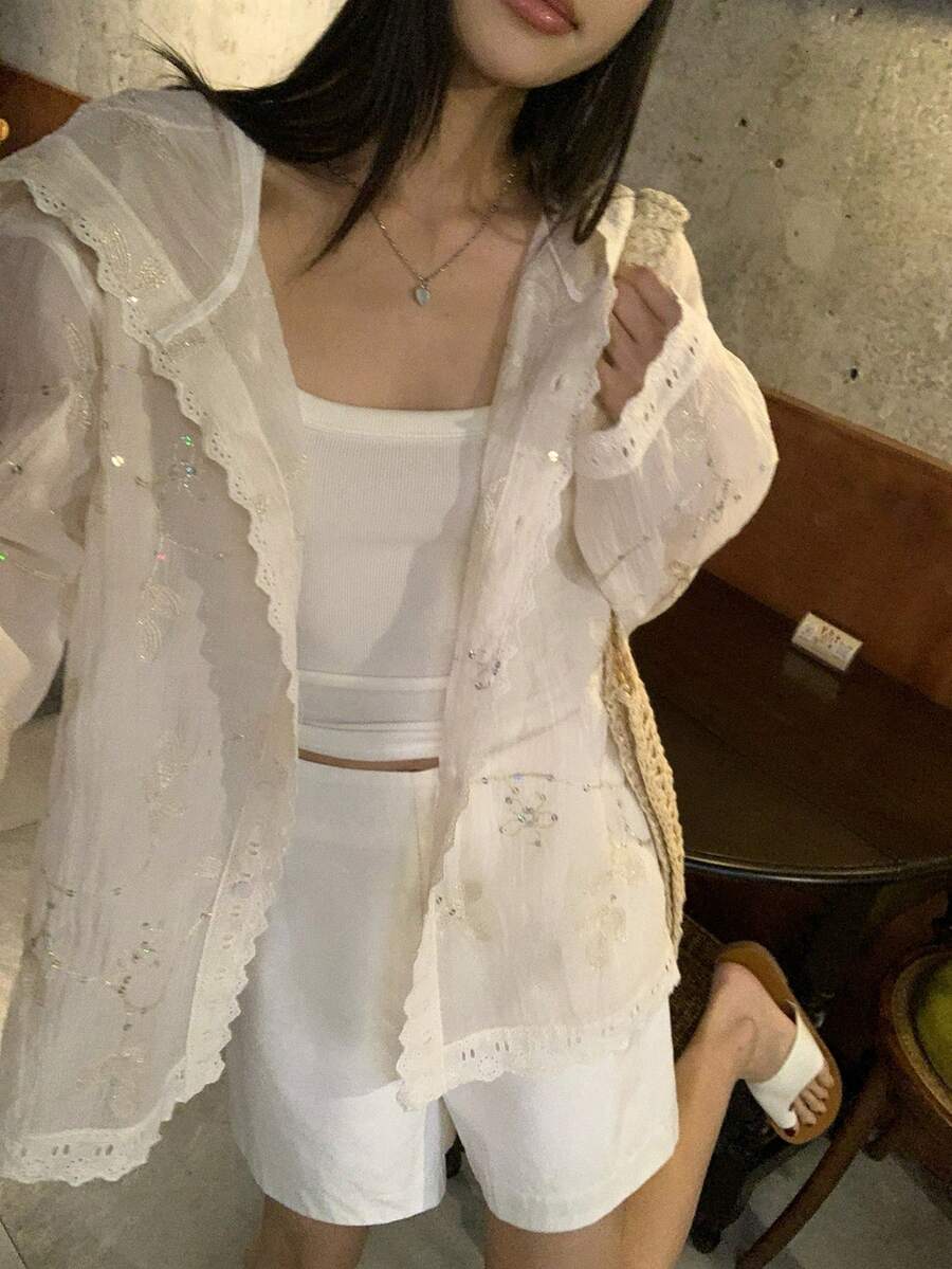 DAZY 女士轻薄花卉刺绣落肩连帽外套，夏季 - 白色 - 查看 1