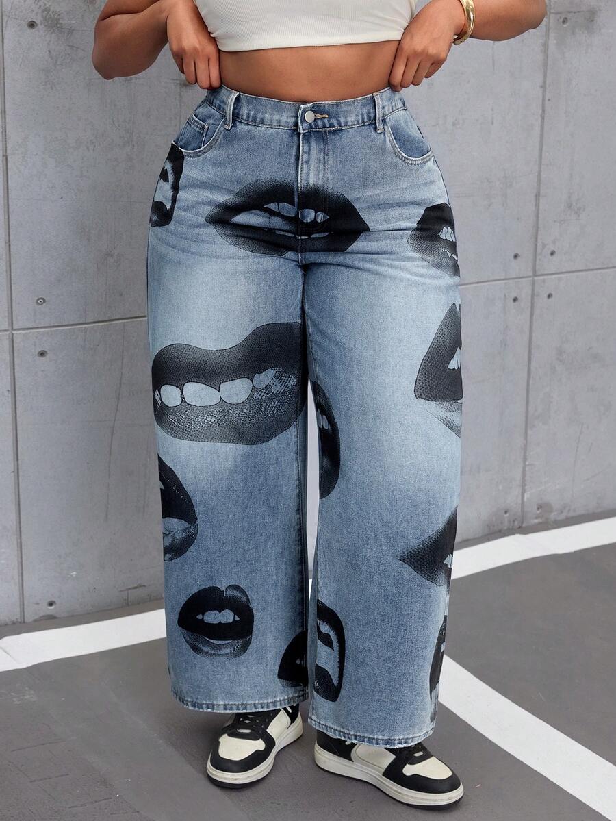 Slaydiva Spring/Summer Plus Size Women High Waist Pocket Lip Print Loose Casual Wide Leg Jeans - Blue - View 1