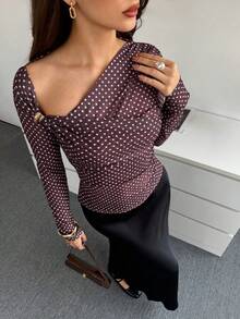 NOVVYNE New Spring/Summer Polka Dot Brown Elegant Metal Buckle Shoulder T-Shirt For Women - Brown - View 2