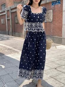 DAZY 2件套 女士花卉刺绣方领衬衫和裙子 - 藏蓝色 - 查看 9