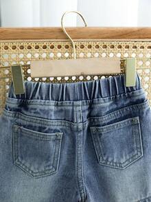 SHEIN Toddler Boys' Vintage Washed Blue Casual Comfortable Elastic Waist Straight Leg Denim Shorts - Light Wash - View 5