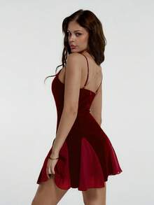 SHEIN ICON Y2k 女士酒红色派对哥特性感网纱拼接交叉绑带迷你吊带连衣裙，适合度假、生日、婚礼、情人节等场合，夏季约会之夜 - 酒紅色 - 查看 8