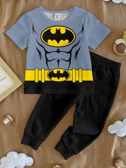 BATMAN X SHEIN 2pcs/Set Young Boy Casual Bat Print Short Sleeve Top And Snug Fit Pants Pajama Set, Suitable For Spring/Summer