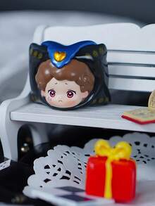 盲盒（非毛绒填充），盲盒礼物是玩具收藏家的最爱。它们是独特的桌面装饰品，也是圣诞节和感恩节的绝佳礼物，送给亲朋好友也十分合适。适合作为节日礼物。 - 潮玩盲盒 - 查看 3