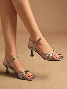 Rosivie Women's Buckle Design Fashion Daily Wear High Heel Sandals - Brown - View 8