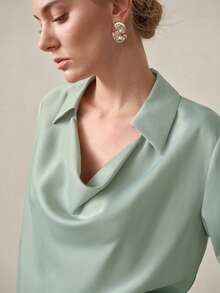 MOTF PREMIUM SWING COLLAR LONG SLEEVE POPLIN SHIRT - Green - View 2