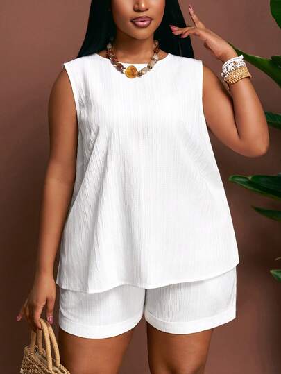 Slaydiva Plus Size Women's Silky White 2 Pieces Outfit, Boho Tropical Summer Holiday Vacation Set, Sleeveless Round Neck A-Line Top And Shorts