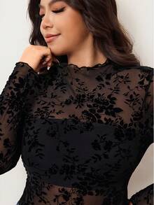 Enliva 大码女式黑色花卉线植绒网眼高领透明长袖上衣（不含胸罩） - 黑色 - 查看 8