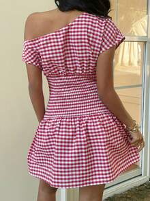 SHEIN EZwear New Summer Festival Dress Beach Outfits Women's Fashion Red Plaid Woven Asymmetric Shoulder Dress Holiday - Red and White - View 4