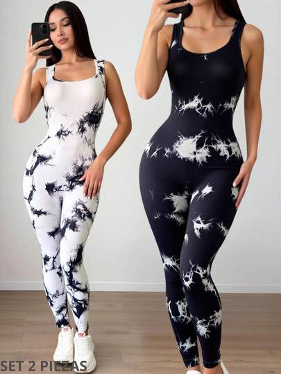 Set de 2 monos deportivos tie dye, butt lifting para mujer, multicolor, casuales. Tela de poliamida y elastano. Ideales para hacer deporte, ir al gimnasio, para el yoga o actividades al aire libre. Aptos para temporadas de primavera y verano. Silueta ajustada con diseño levanta glúteos. Muy cómodos y frescos. Escote de tirantes anchos. Te llegarán 2 monos deportivos tie dye en colores al azar.