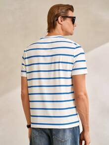 Manfinity CityGents 男女通用经典条纹马匹印花休闲 T 恤，时尚图案 T 恤 - 彩色 - 查看 3