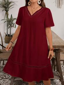 EMERY ROSE Plus Size Women Summer Casual Solid V-Neck Dress - Burgundy - View 2