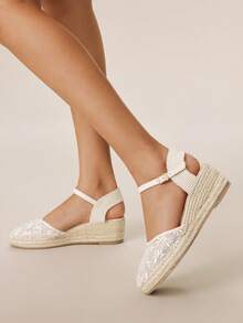 Styleloop 女士时尚百搭搭扣设计厚底坡跟鞋，适合日常穿着 - 米色 - 查看 5