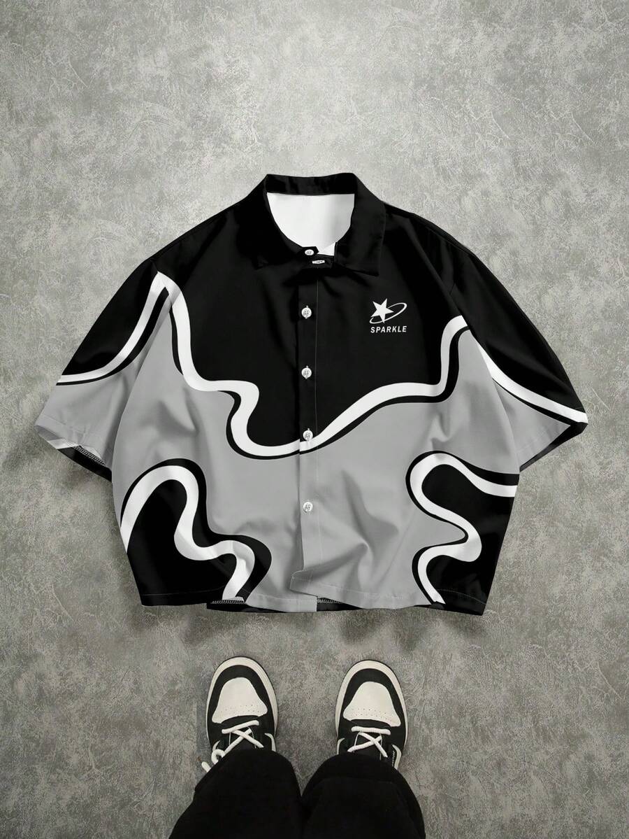Manfinity EMRG Men's Black Grey White Abstract Wavy Line Curve Sparkle Planet Logo Print Short Sleeve Shirt | Summer Streetwear Y2K Vintage Futuristic Fluid Art Color Block Button Down Collar Top | Urban Casual Modern Minimalist Space Theme Holiday Vacation Camp Shirt | Soft Breathable Premium Daily Outdoor Outerwear,Men's Printed Short Sleeve Shirt Mens Short Sleeve Shirt Mens Street Wear Shirt Mens Black And White Shirt - Multicolor - View 1