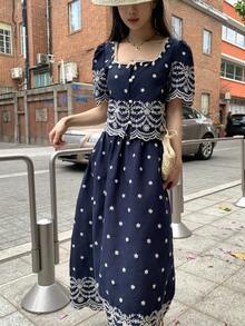 DAZY 2件套 女士花卉刺绣方领衬衫和裙子 - 藏蓝色 - 查看 8