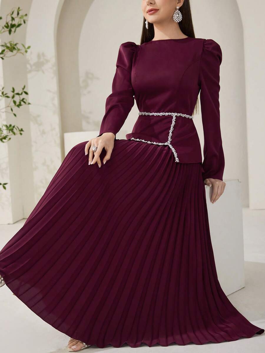 Veilorie Women's Simple Long Sleeve Arabic Style Dress - Red - View 1