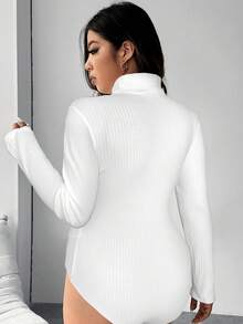 SHEIN EZwear Bộ đồ liền thân dài tay tối giản màu trơn cỡ lớn dành cho nữ, mặc hàng ngày - trắng - Xem 2