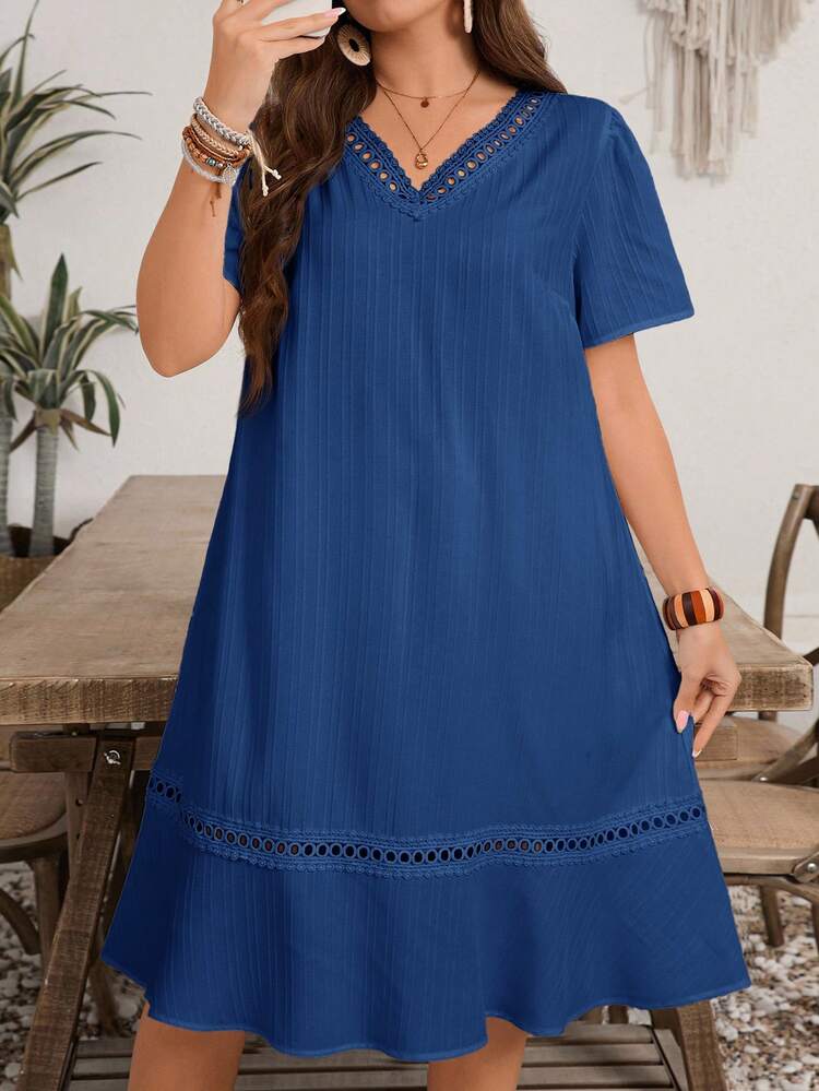 Plus Size Women V-Neck Hollow Out Casual Vacation Date Dress, Summer Dresses