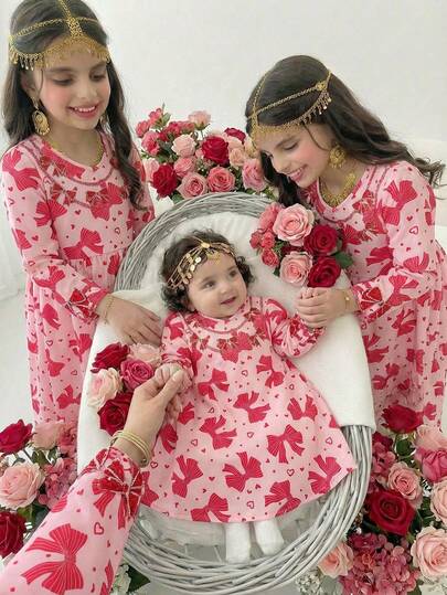 SHEIN One-Piece Light Pink Ahlam Prayer Robe, Long-Sleeved Dress With All-Over Bow PrintBow Pattern Print Baby Girls Casual V-Neck Loose Traditional Long Sleeve Arabic Dress Suitable For Spring/Summer, Elegant Long Sleeve Maxi Dress, Baby Girl Prayer Abaya, Easy Comfort, Casual Wear, Modest Kaftan