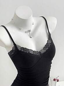 Elamini 女士黑色简约休闲V领蕾丝边修身A字连衣裙 - 黑色 - 查看 1