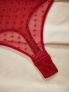 Charlaine Bodystocking transparente con forma de corazón de estilo romántico francés con entrepierna abierta - Burdeos - Ver 5