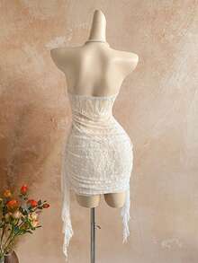 Soleia Đầm ngắn ren nhún bèo màu trơn dành cho nữ - Màu be - Xem 2