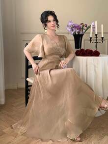 DAZY 优雅V领中长连衣裙，高腰设计，夏季款 - 卡其色 - 查看 9