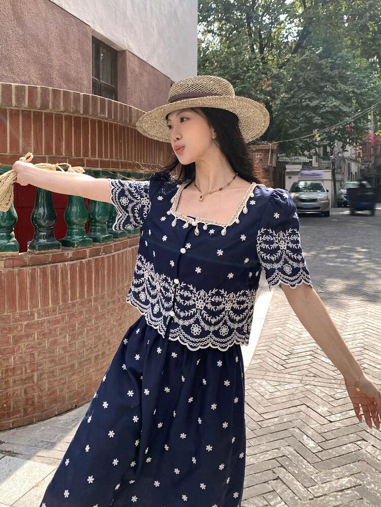 2pcs/Set Women Floral Embroidered Square Collar Blouse And Skirt Summer Boho