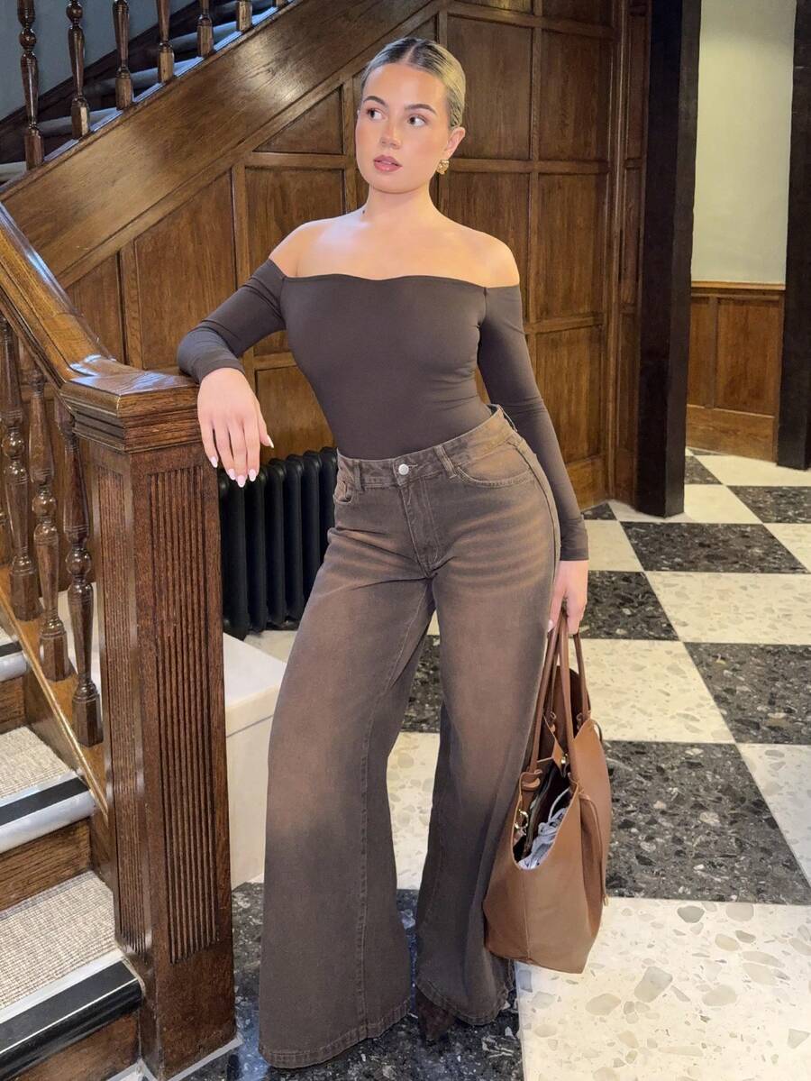 Bethéva Off Shoulder Solid Bodysuit - Coffee Brown - View 1