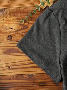 EMERY ROSE Women's Letter Print T-Shirt Graphic Tees Women Tops, For Summer - Grey - View 4