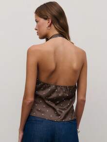 Nöista Chiếc áo hai dây bằng satin này có phần cổ khoét sâu và họa tiết chấm bi trắng tinh nghịch trên nền vải màu nâu bóng. - Cà phê nâu - Xem 2