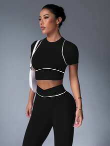 Dewbera Women's Sporty Casual Contrast Trim Cropped T-Shirt & Flare Pants Set 2pc Set Women - Black - View 4