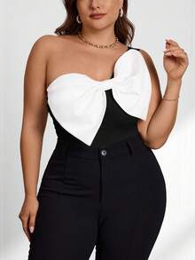 Firerie Plus Size Women's Colorblock Bow Decor Bodysuit, Fashionable & Versatile For Date & Outing - Black and White - View 9