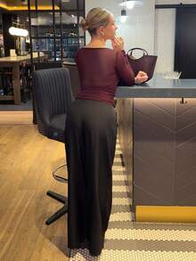 Bethéva Áo lưới tay dài cổ khoét sâu màu trơn thời trang cho nữ, áo lưới xuyên thấu, áo dài tay - Màu Đỏ Sâu - Xem 2