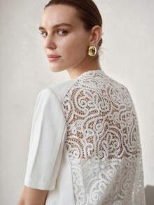 MOTF PREMIUM 女士白色短袖撞色蕾丝优雅外套 - 白色 - 查看 2