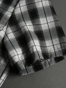 STYNVO Men's Plaid Short Sleeve Single-Breasted Casual Commuter Shirt - Black and White - View 4