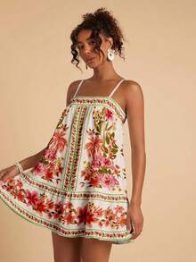 Travachic 休闲简约度假波西米亚风优雅浪漫复古印花图案，音乐节、海滩装扮、度假装扮，女士夏季户外吊带系带A字短裙 - 白色 - 查看 3