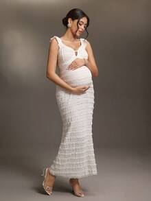 Cheriluna Maternity 孕妇写真礼服，带荷叶边和飘逸袖子 - 白色 - 查看 4