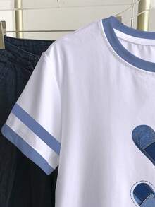 Resyla Camiseta casual de mujer de manga corta con cuello redondo y estampado de corazón en bloques de color - Blanco - Ver 4