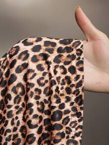 Cheriluna Maternity Leopard Print Sleeveless Dress With Fish Tail Hem, Maternity Photoshoot - Multicolor - View 7