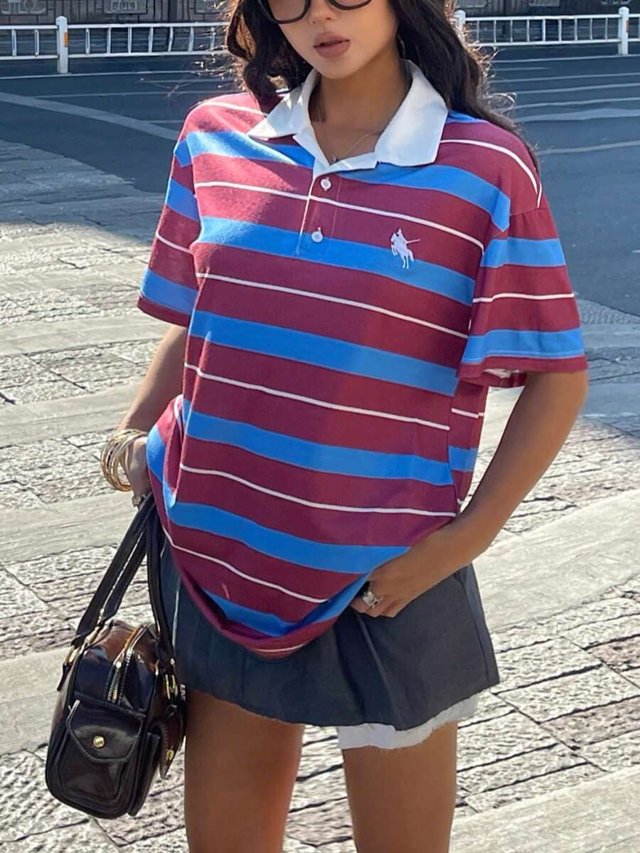 Coolane Áo polo tay ngắn thể thao họa tiết sọc đỏ và xanh dương phong cách Y2K, thích hợp mặc đi chơi, đi nghỉ hè, kiểu dáng cổ điển. - Màu Đỏ Sâu - Xem 1