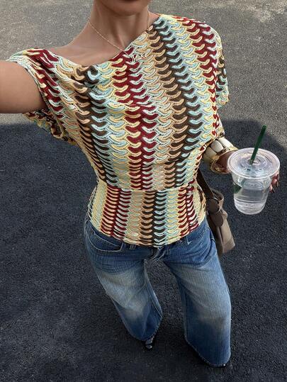 Siren Gaze Retro American Style Color-Blocked Crochet Openwork Off-Shoulder Knit Short-Sleeved Top For Women, Summer Loose Fit, Slimming, Hand-Knitted Wavy Stripes, Casual And Versatile