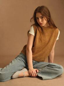 Rosivie French Retro Niche Women's Flat Shoes - Apricot - View 1