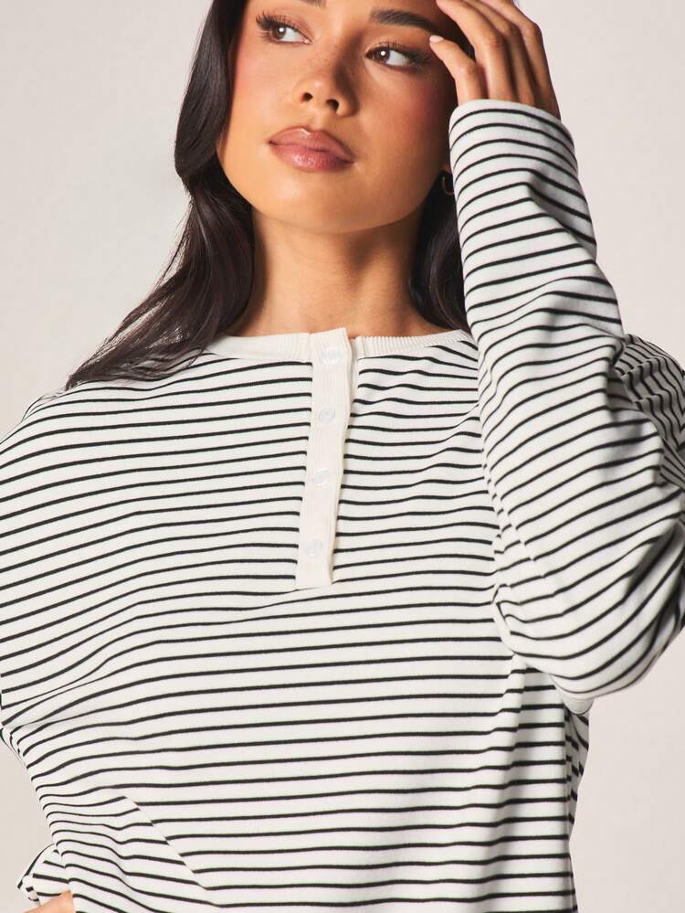 MISSGUIDED Striped Long Sleeve Pullover Top With Matching Shorts Lounge Pajama Sleepwear Relaxed Fit Two Piece Comfort Set