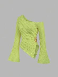 Sweetra Solid Color Flare Sleeve Slim Fit T-Shirt - Green - View 1