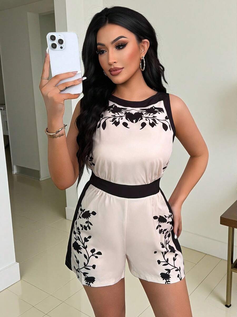 Vavine Women's Casual Vacation Black & White Print Jumpsuit - Black and White - View 1