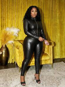 Slaydiva Bộ đồ đôi cỡ lớn Thu/Đông mới về, thích hợp cho lễ hội âm nhạc, lễ Phục Sinh, tiệc sinh nhật, mặc thường ngày, kỳ nghỉ, du lịch biển, tắm nắng, áo dài tay có khóa kéo và quần màu trơn chất liệu PU - Màu đen. Bộ 2 mảnh dành cho nữ cỡ lớn, bộ đồ đôi cỡ lớn, bộ đồ đôi cho người có thân hình đầy đặn, quần áo cỡ lớn cho nữ, bộ liền thân cho người có thân hình đầy đặn, bộ liền thân ôm sát, trang phục dự tiệc đêm Vegas, trang phục sinh nhật cho người có thân hình đầy đặn. - màu đen - Xem 9